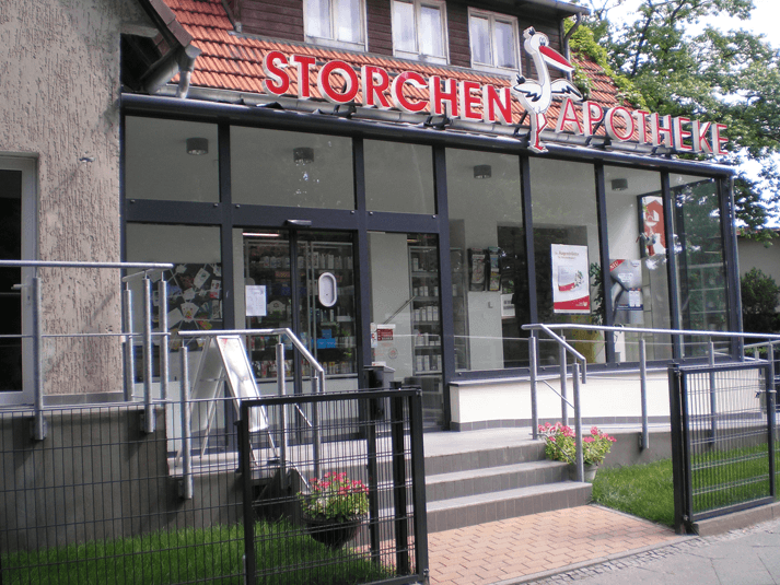 Storchen Apotheke Außenansicht 1