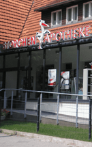 Storchen Apotheke Außenansicht 2
